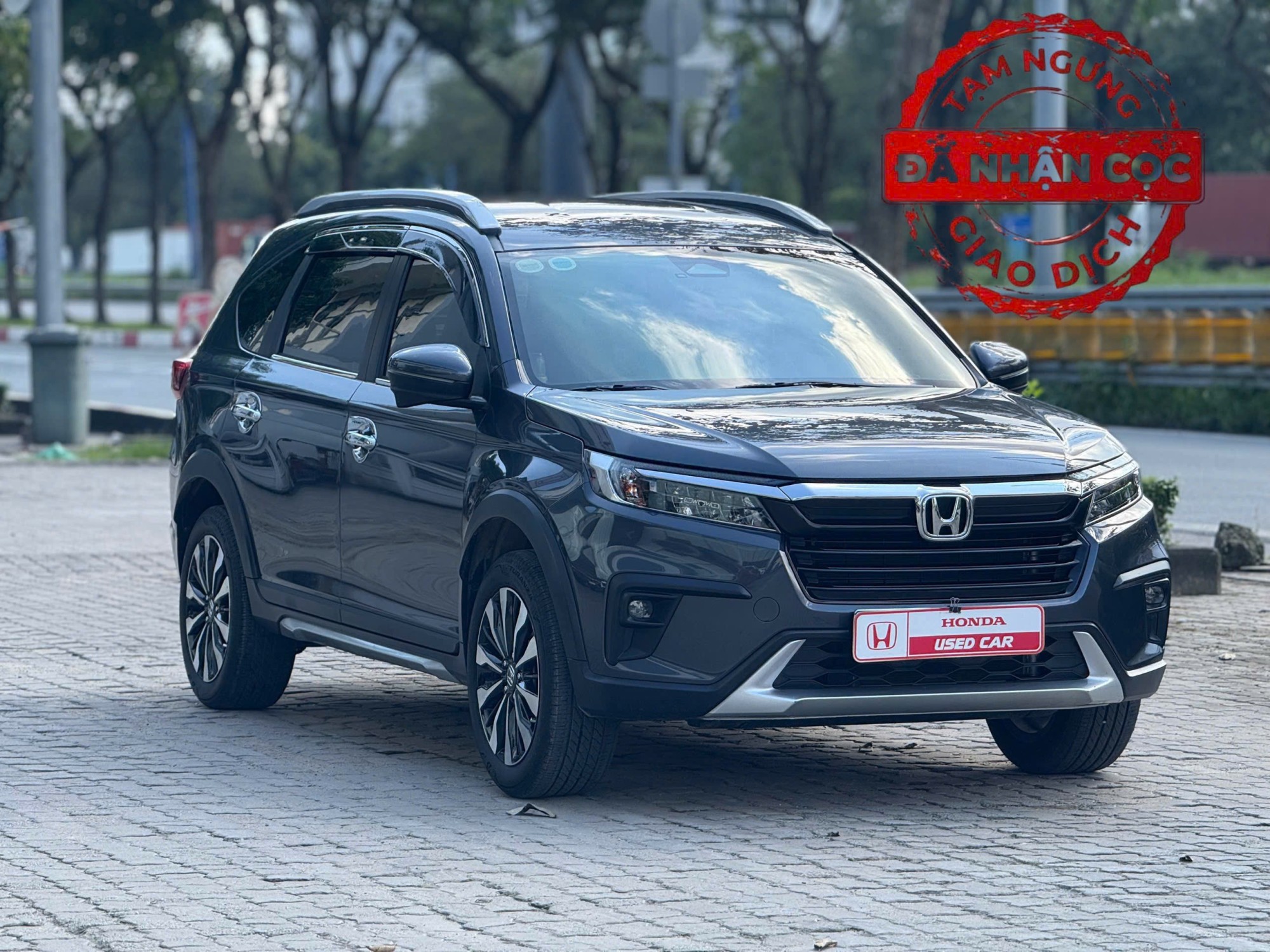 Honda BR-V L Xám Giá 640tr (Thương lượng)| Xe đã qua sử dụng Chính Hãng tại Honda Ô tô Quận 2